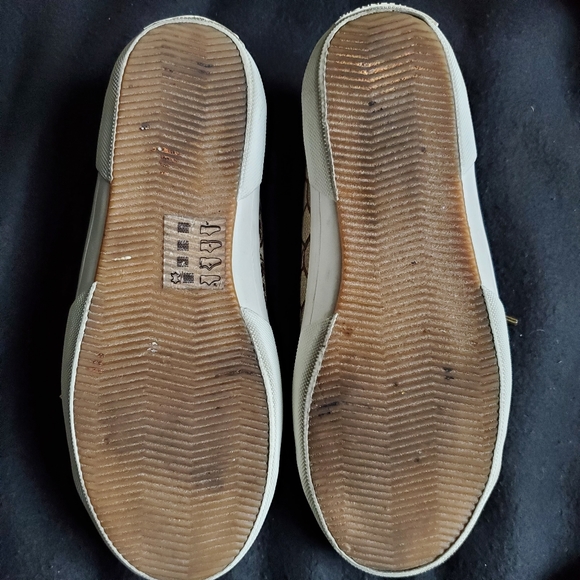 Michael Kors canvas monogram shoes - Picture 6 of 6